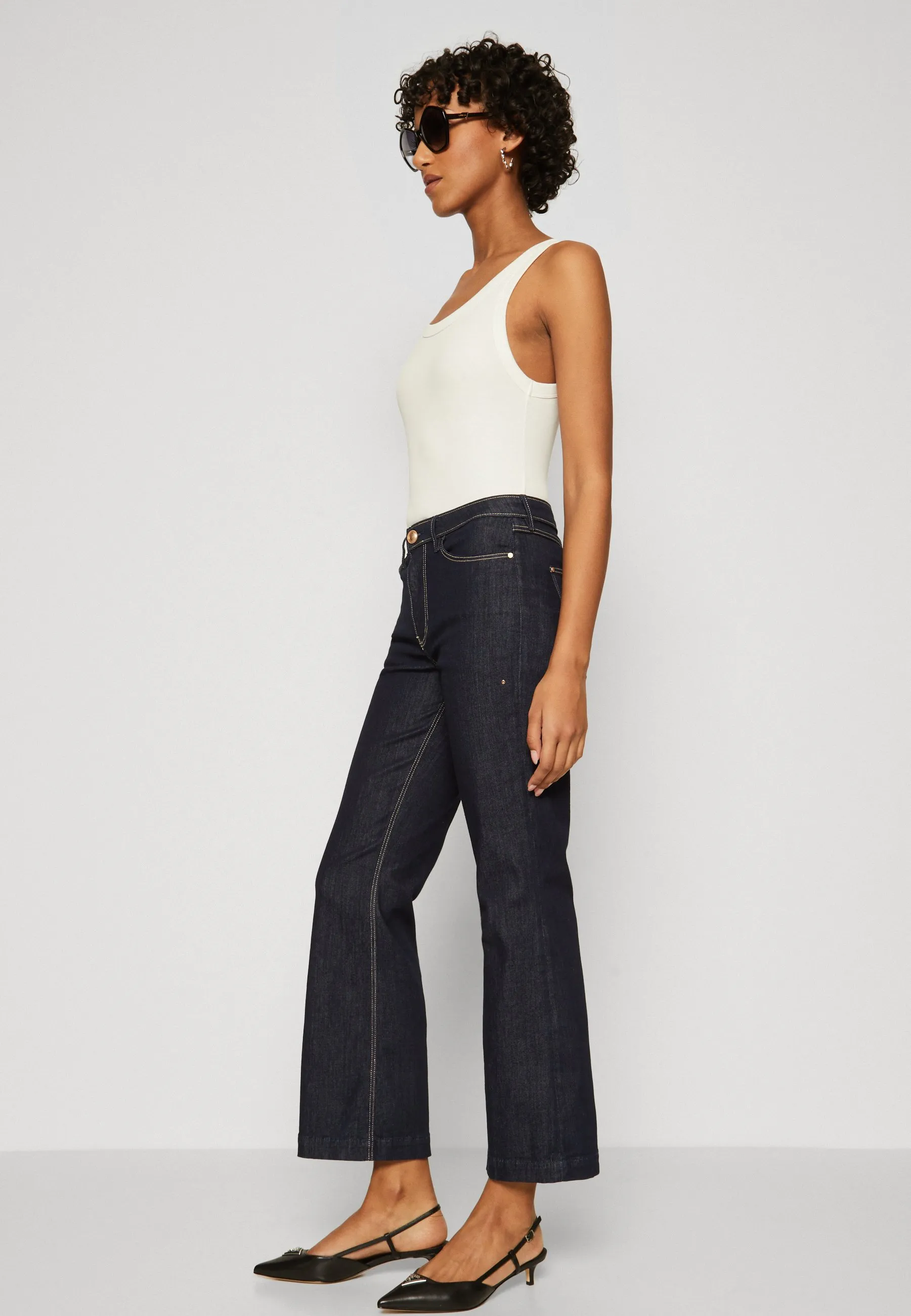1981 KICK FLARE - Jeans a zampa