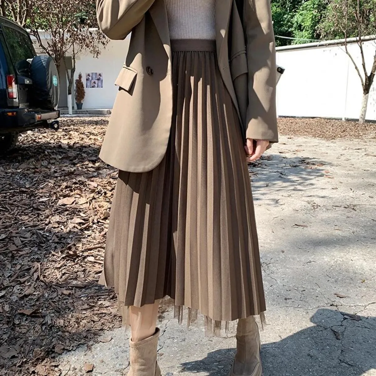 Abbigliamento donna 2023 Autunno Inverno Nuova gonna a pieghe retrò Gonne versatili in pizzo a vita alta di media lunghezza