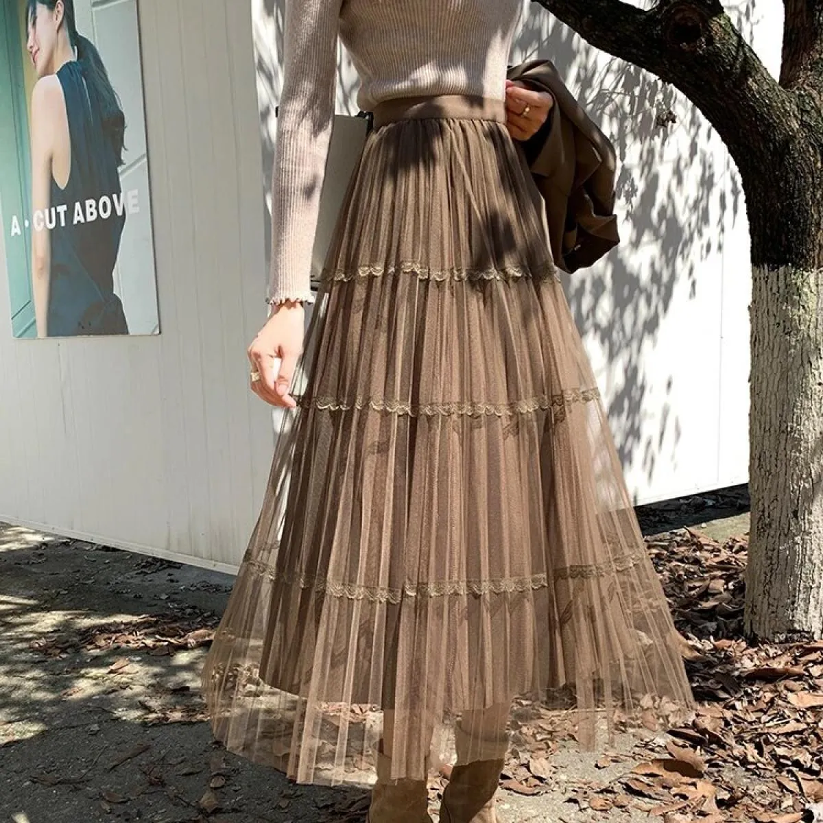 Abbigliamento donna 2023 Autunno Inverno Nuova gonna a pieghe retrò Gonne versatili in pizzo a vita alta di media lunghezza
