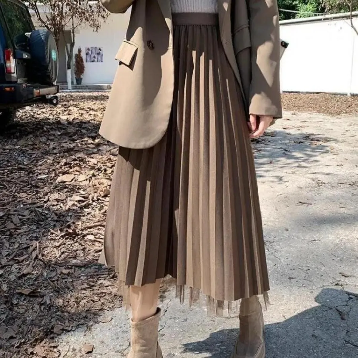 Abbigliamento donna 2023 Autunno Inverno Nuova gonna a pieghe retrò Gonne versatili in pizzo a vita alta di media lunghezza