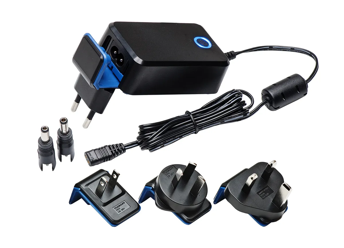 Adattatore AC/DC Adattatore ca/cc Mascot 9V cc, 1.33A, spina Australia, Francese, Regno Unito, USA
