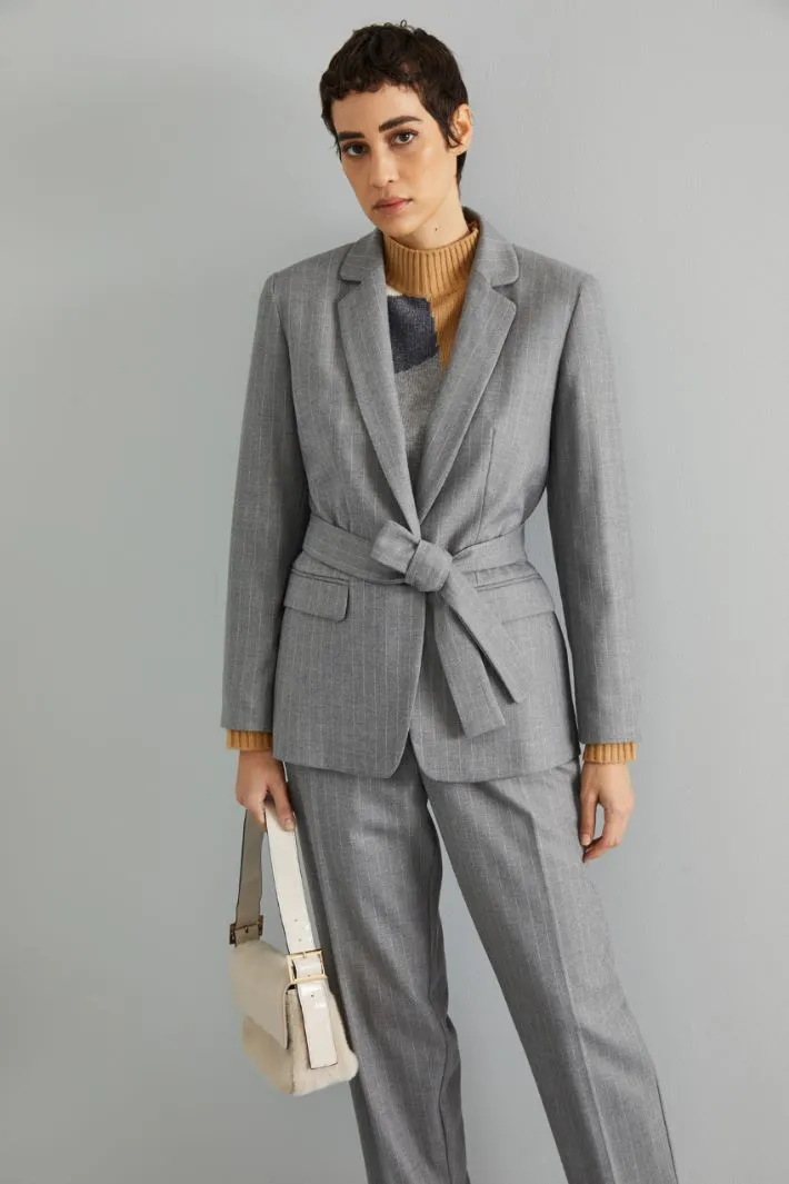 Blazer in saglia con cintura