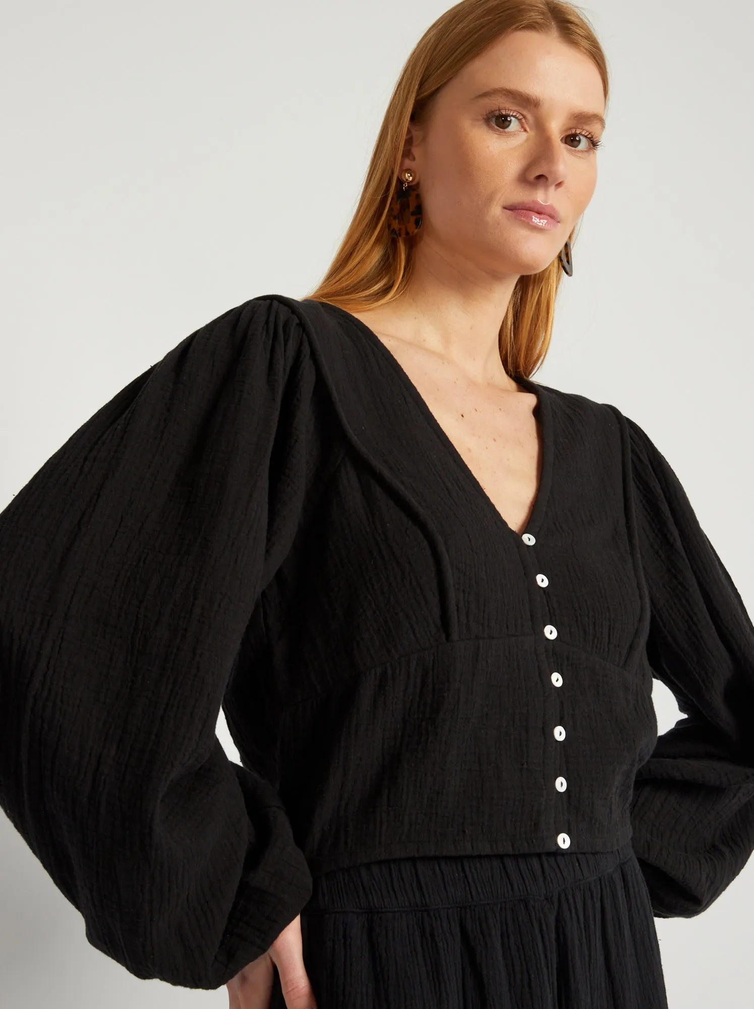 Blusa crop top in garza di cotone - nero