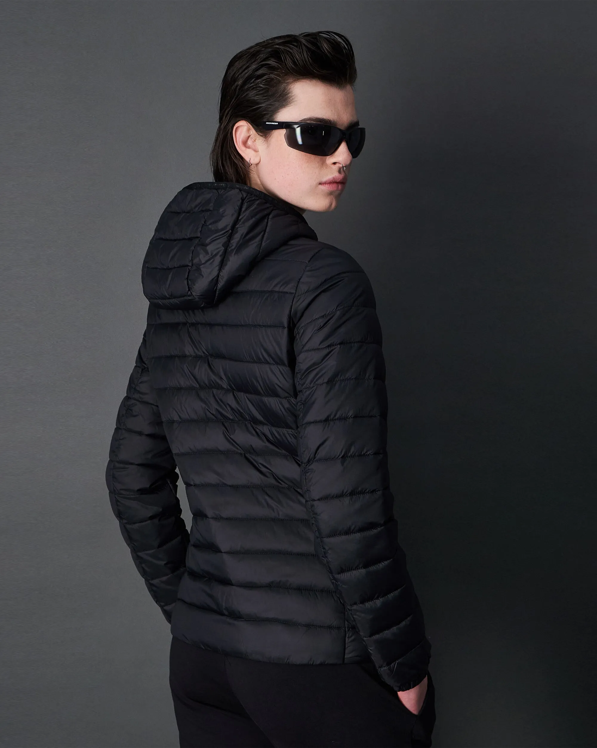 Champion Giacca Imbottita Con Cappuccio Leggera Nero Donna