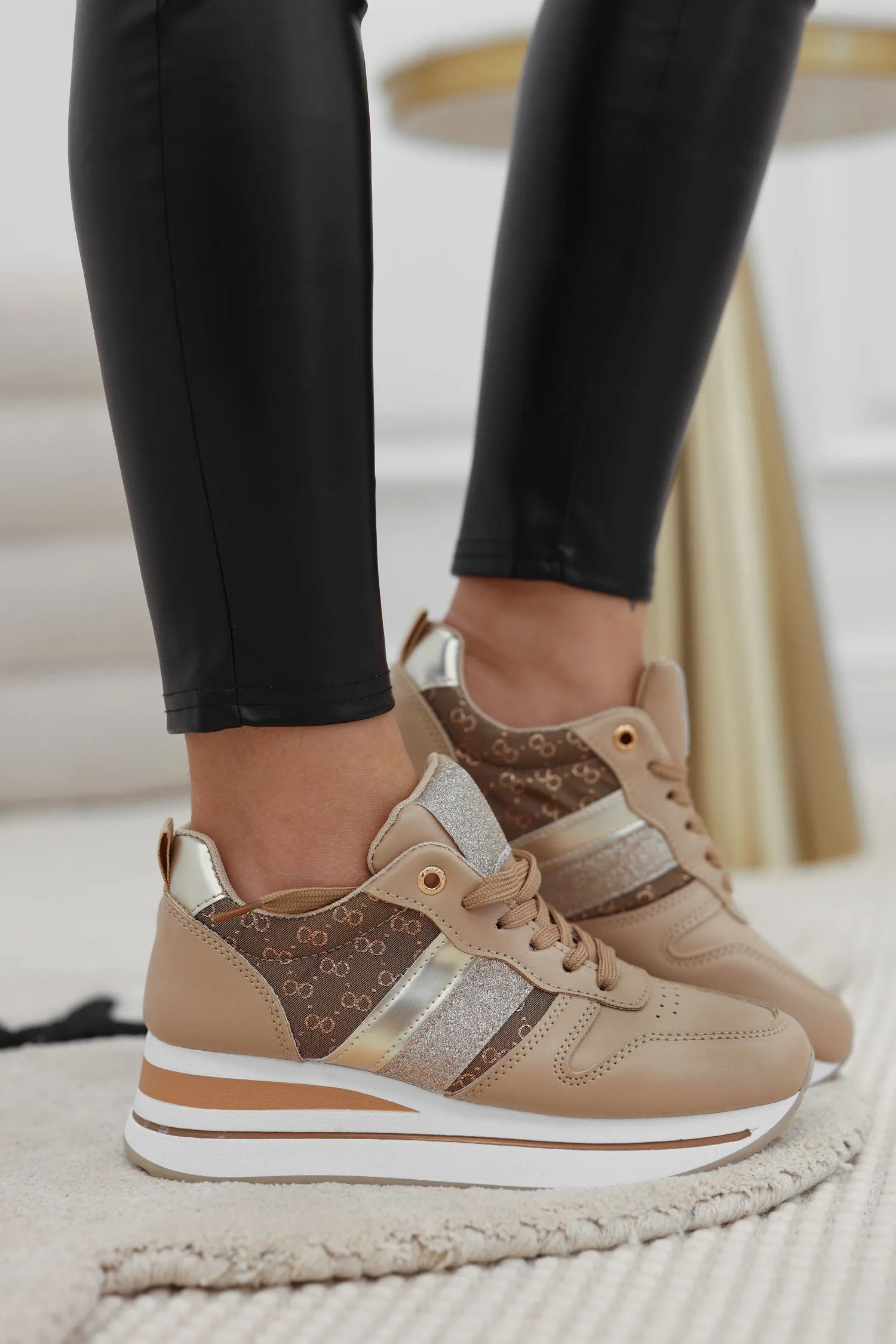 COLEEN - Sneakers fango con suola spessa