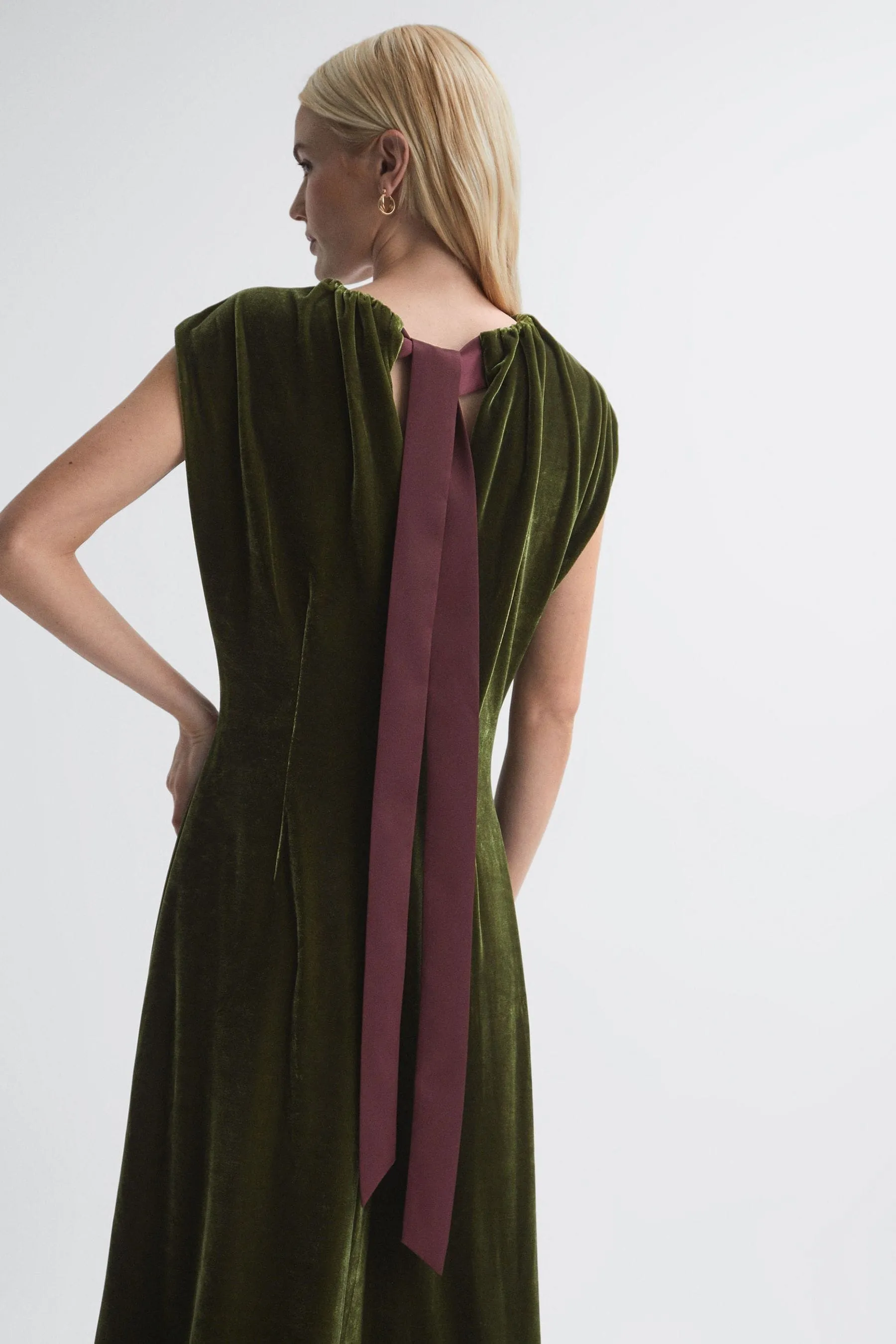 Florere - Abito midi in velluto con allacciatura al collo