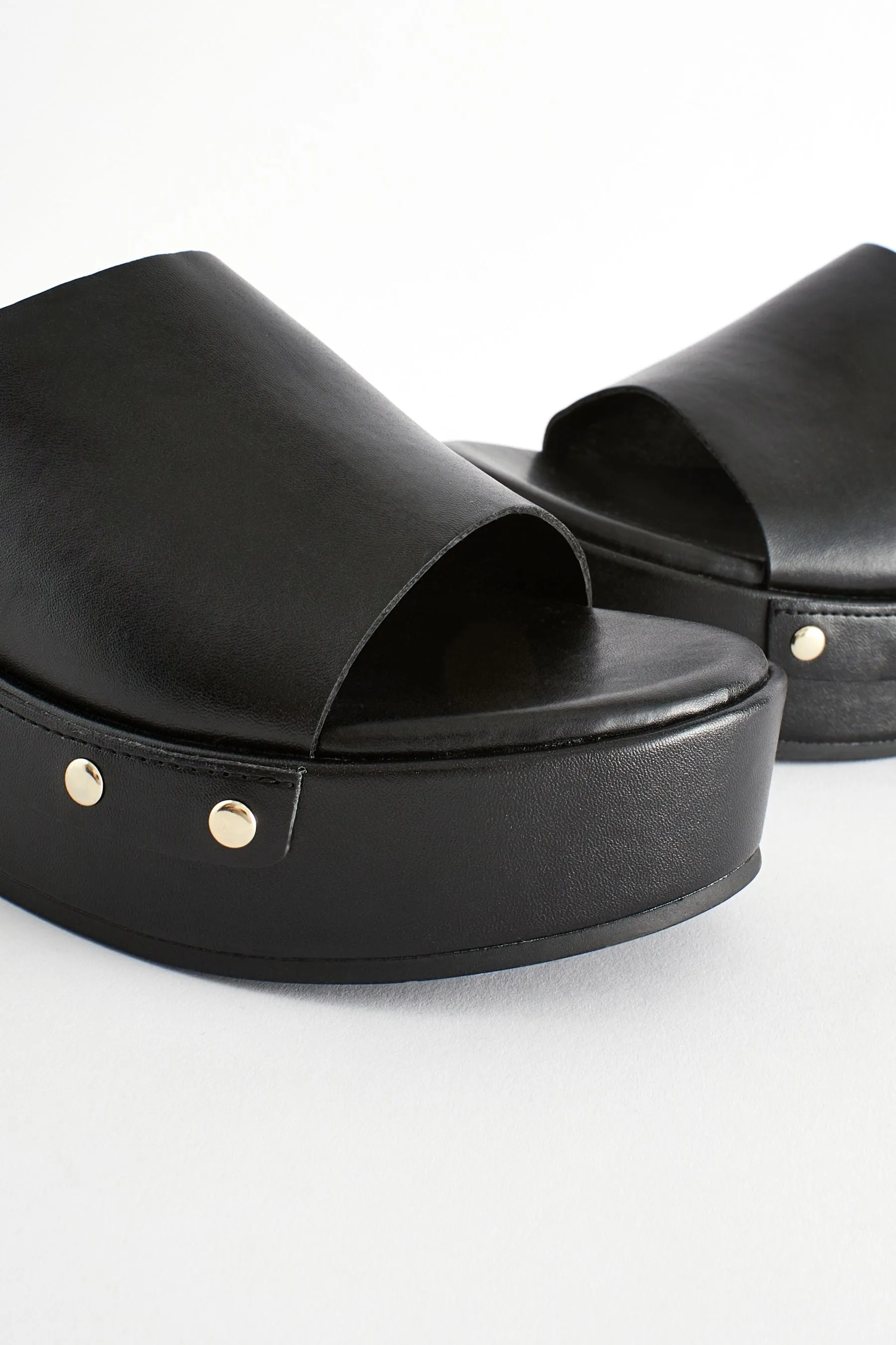 Forever Comfort® - Sabot con borchie e zeppe