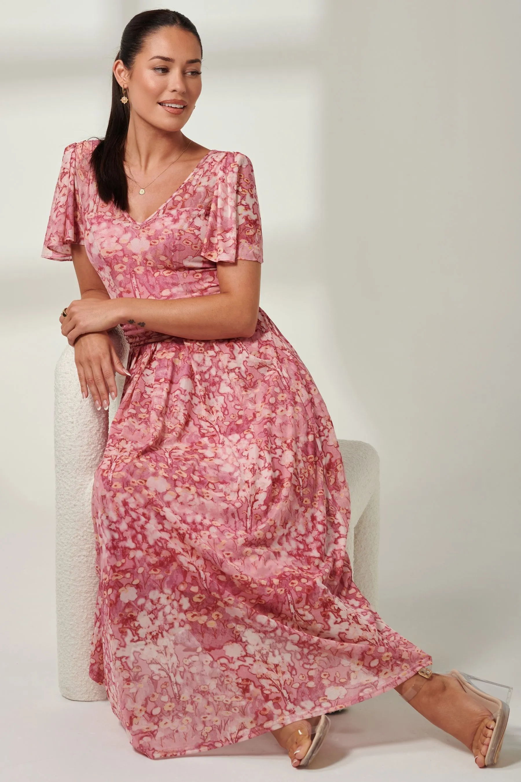 Jolie Moi Bianca - A pieghe - Abito maxi in rete con scollo a V
