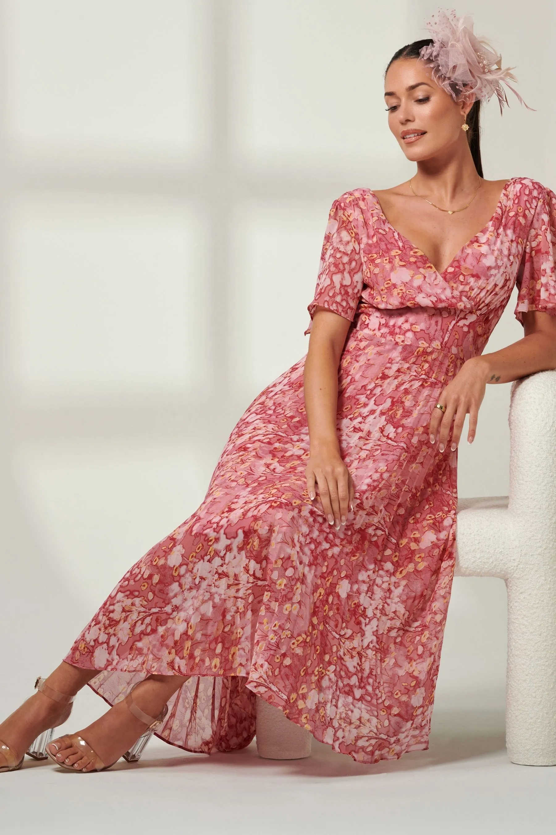 Jolie Moi - Olenna - Abito maxi in A pieghe in chiffon con maniche a pipistrello