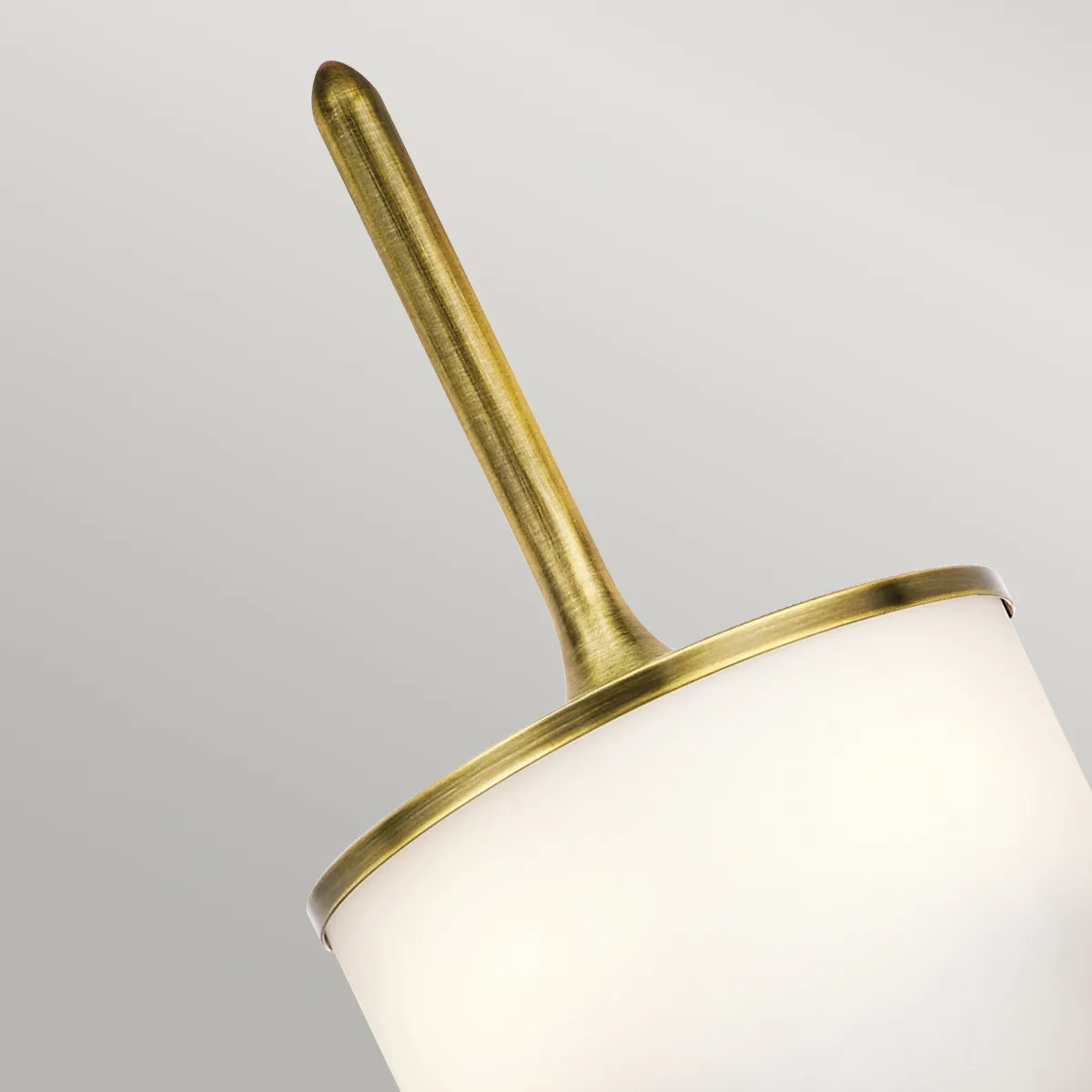 Kichler  Lampada da parete piccola in acciaio per bagno con diffusore in vetro a LED G9 Mona - 3W