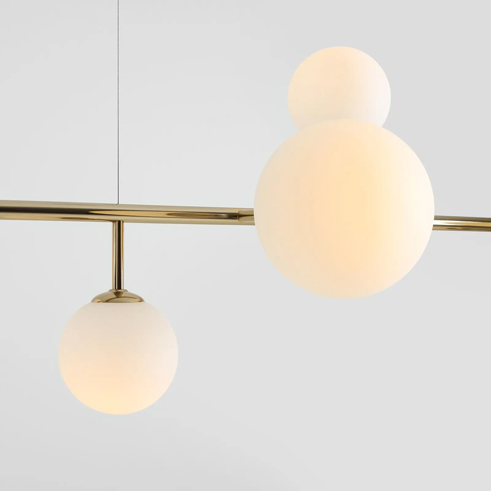 Lampada a sospensione Dione, opale/oro, 9 luci