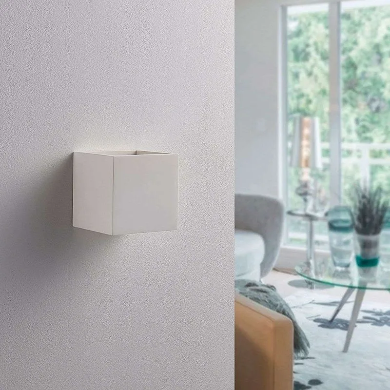 Lampada da parete moderna quadrata in gesso con G9 - Kay