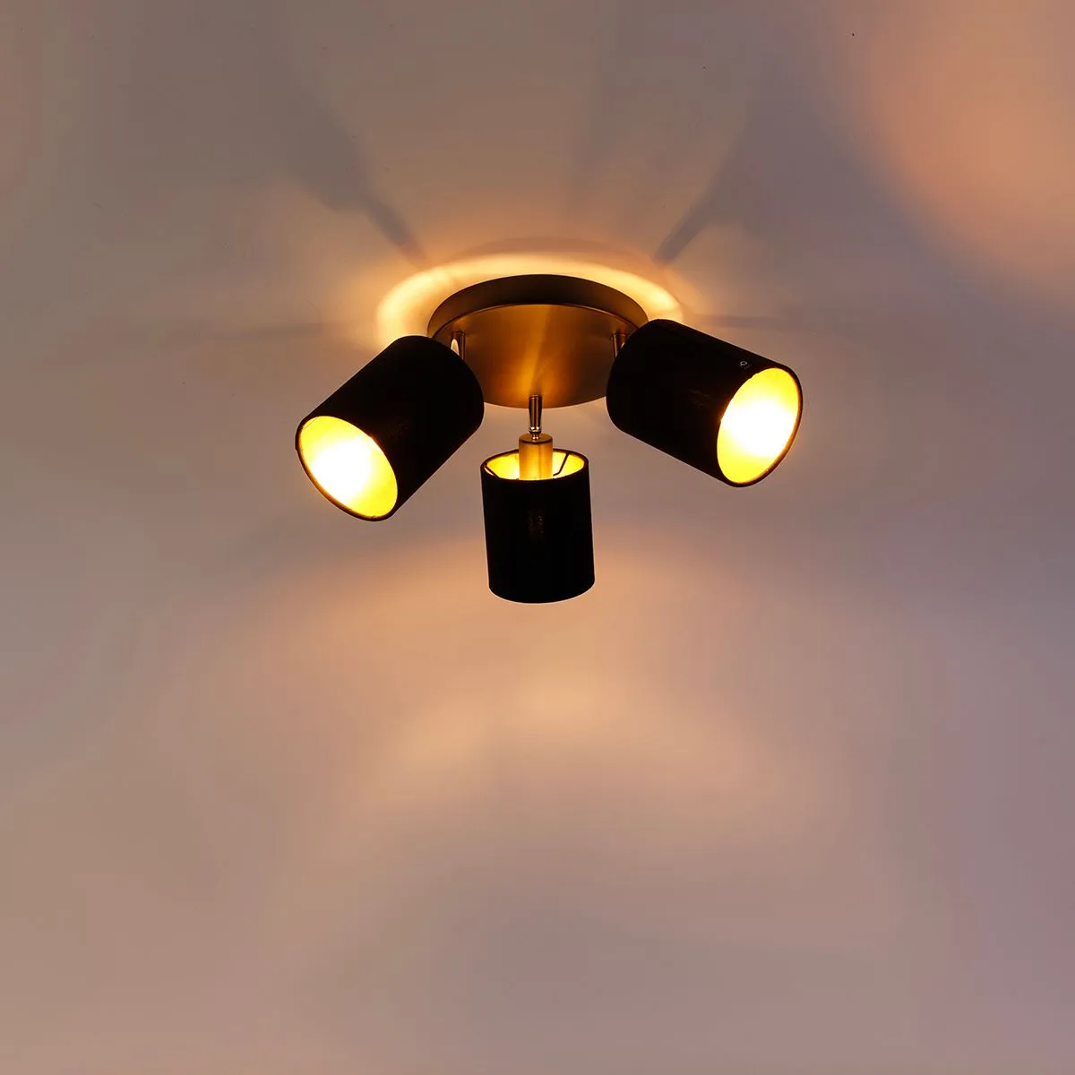 Macchia nera con interno dorato a 3 luci - Lofty