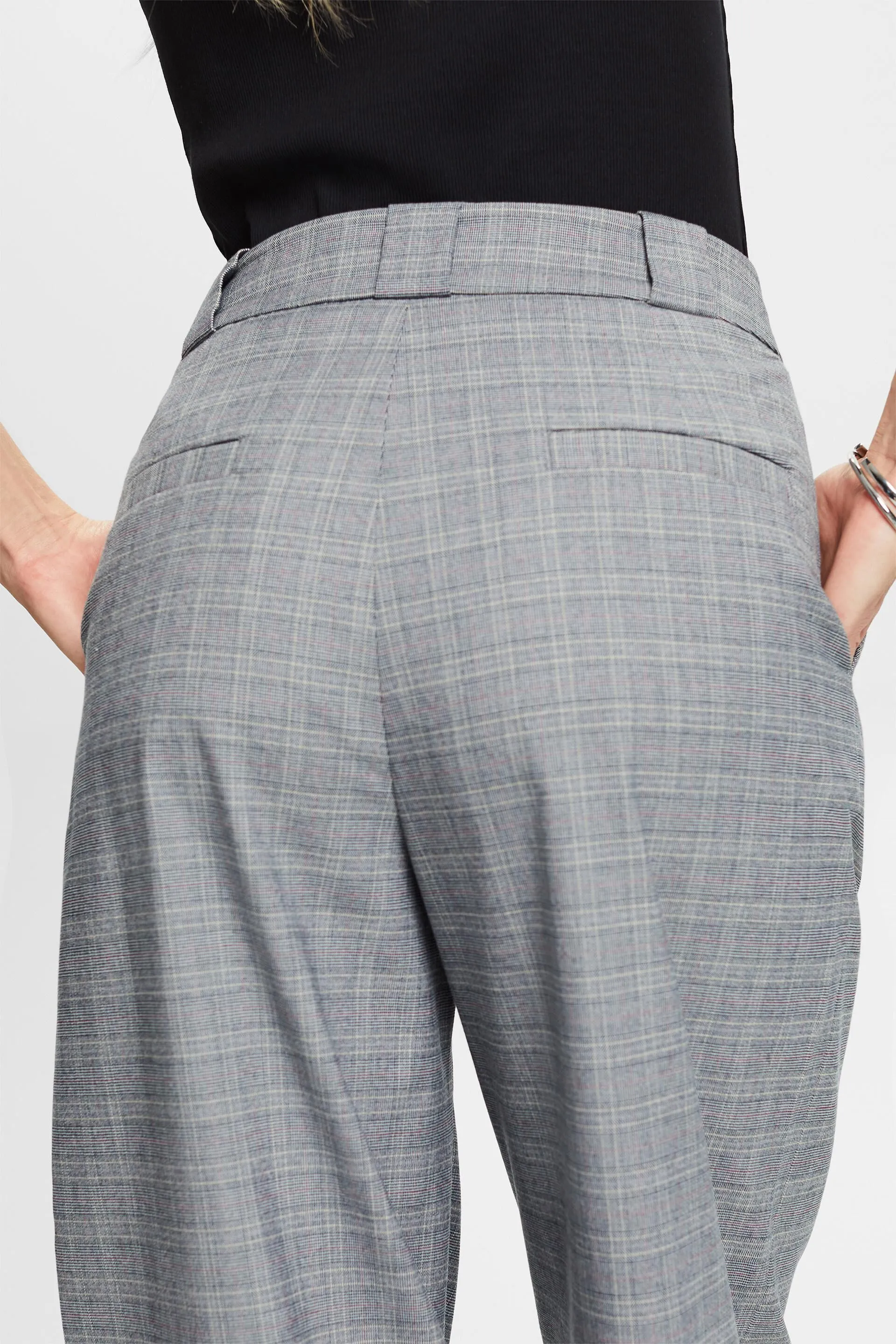 Mix & Match: pantaloni a quadri principe di Galles