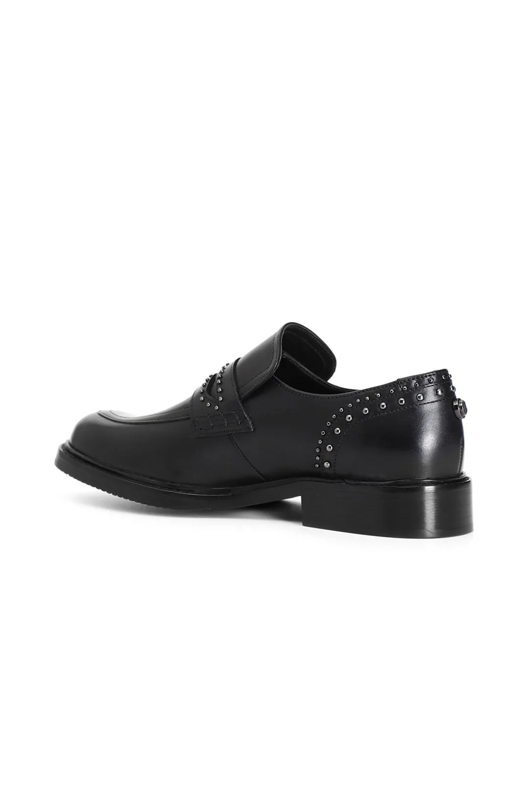 mocassino in pelle con borchie nero