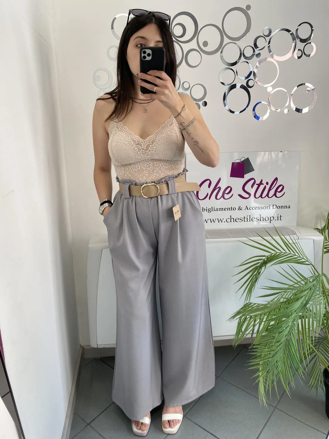 NEW Pantalone ampio con cintura