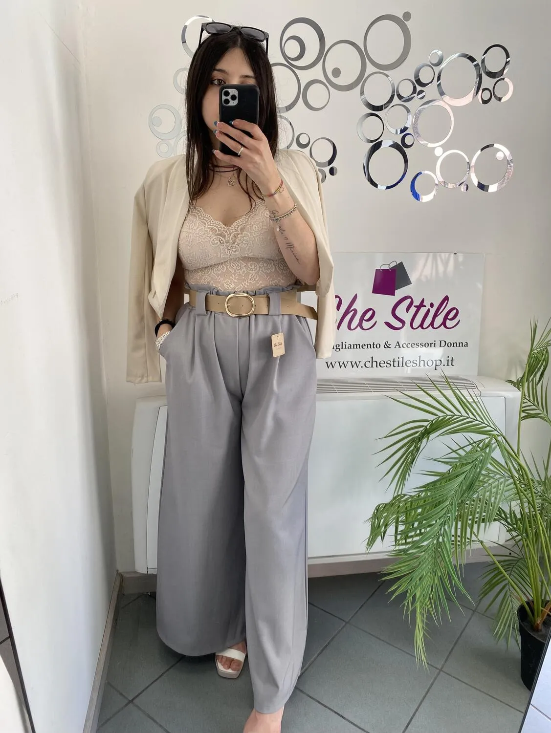 NEW Pantalone ampio con cintura