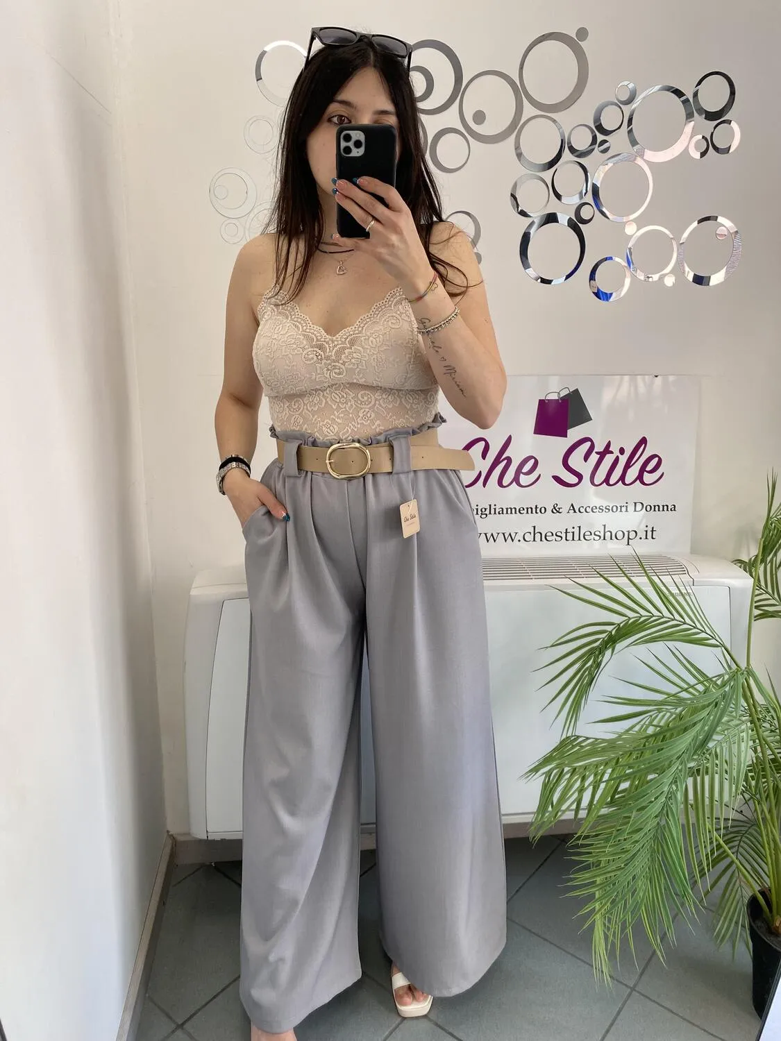 NEW Pantalone ampio con cintura