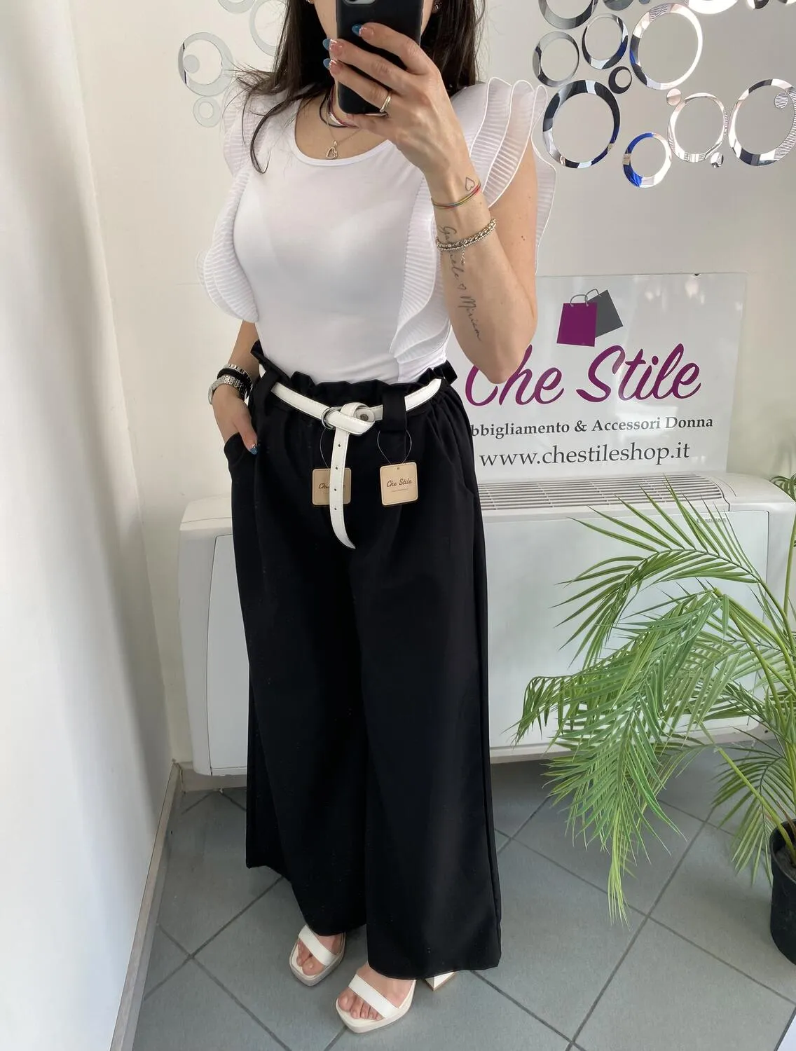 NEW Pantalone ampio con cintura
