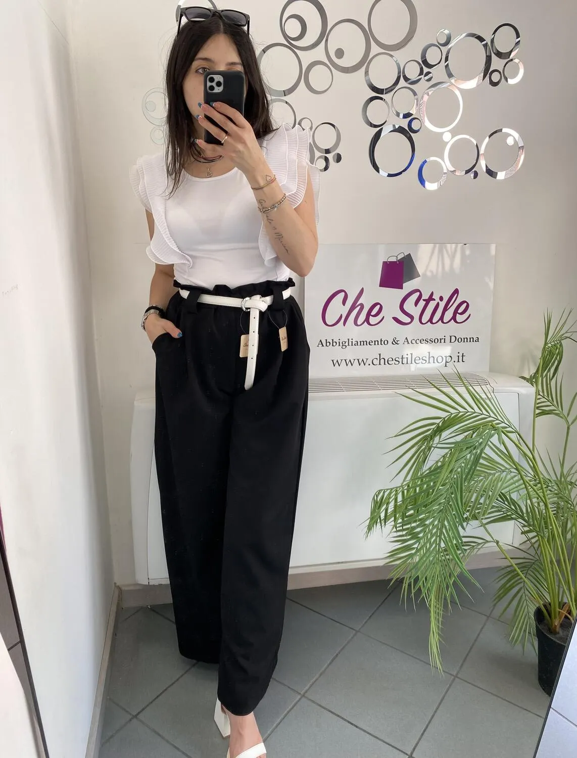 NEW Pantalone ampio con cintura