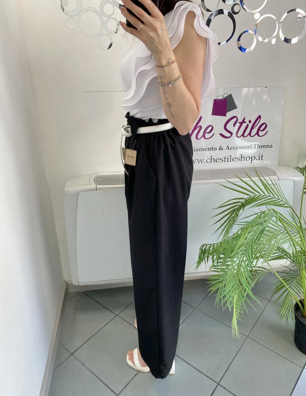 NEW Pantalone ampio con cintura