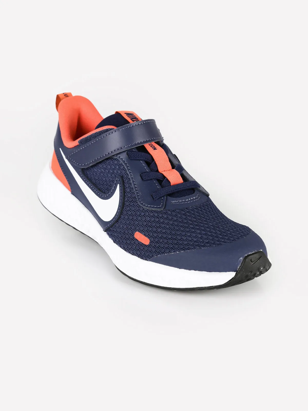 Nike REVOLUTION 5  Chaussures de course pour garçons