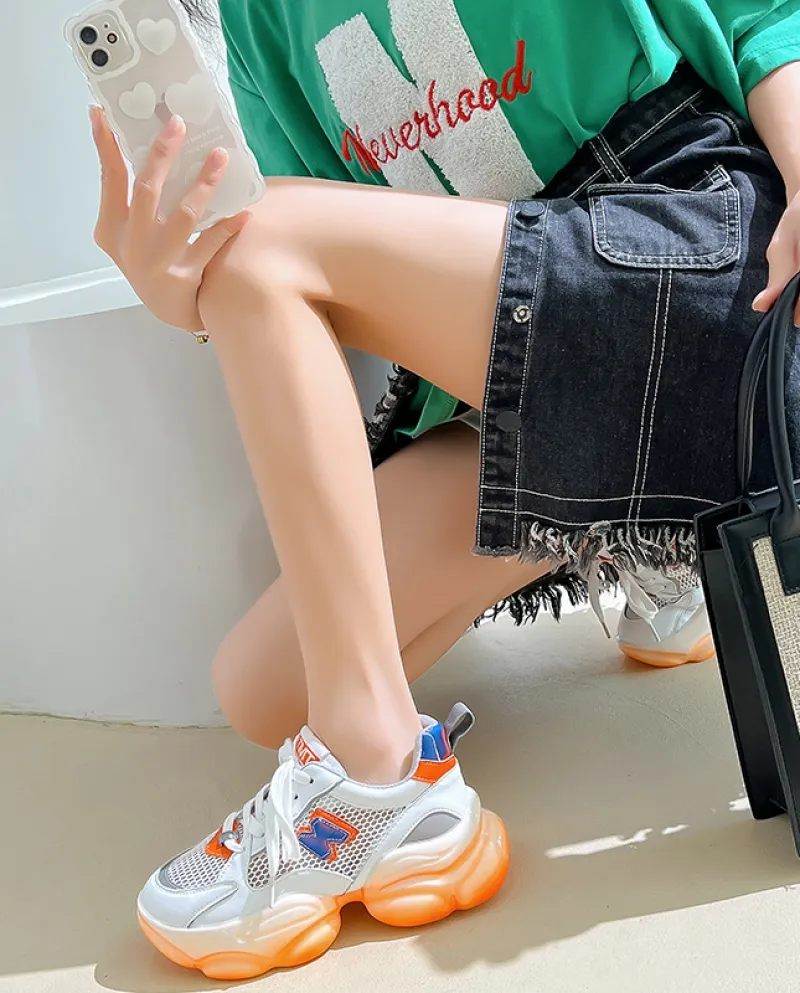 Nuove scarpe da donna Scarpe sportive traspiranti per tutte le partite Suola spessa aumentata
