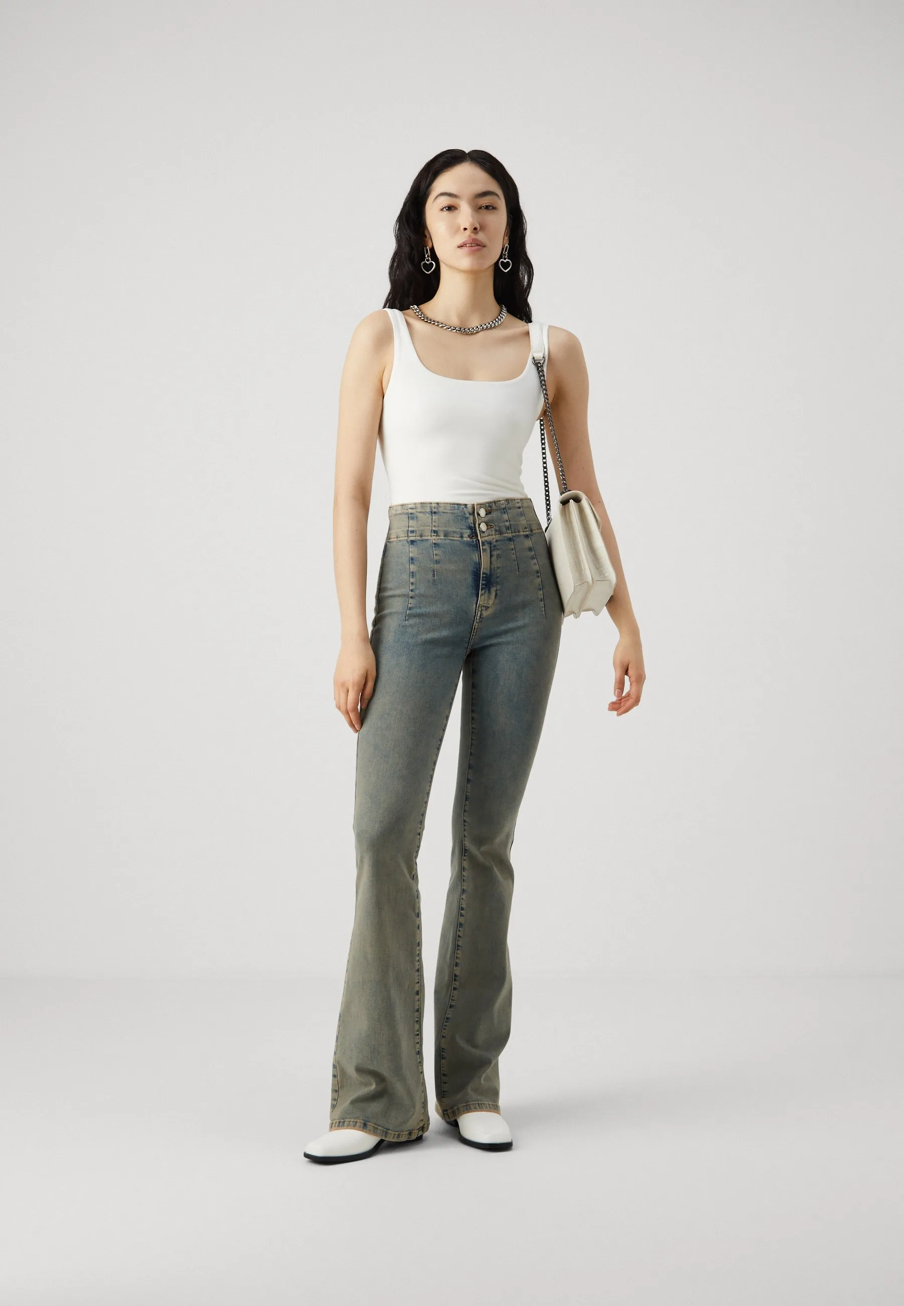 ONLHUSH CORSAGE - Jeans a zampa