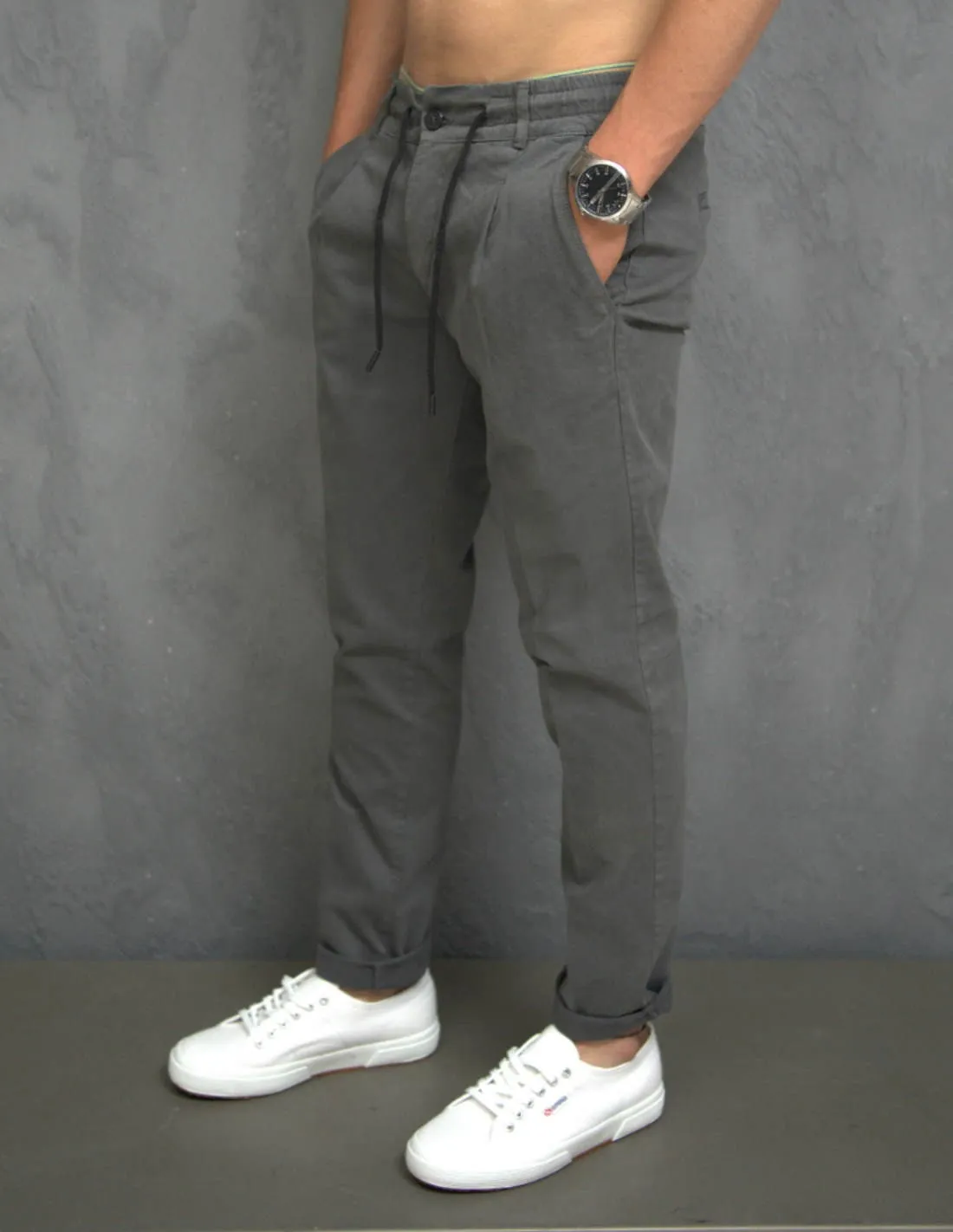 Pantalaccio uomo Moro