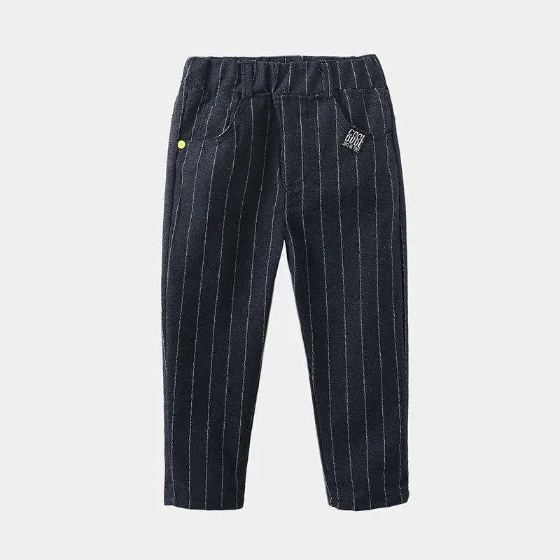 Pantalone tuta a righe comodo ed elegante per bambini