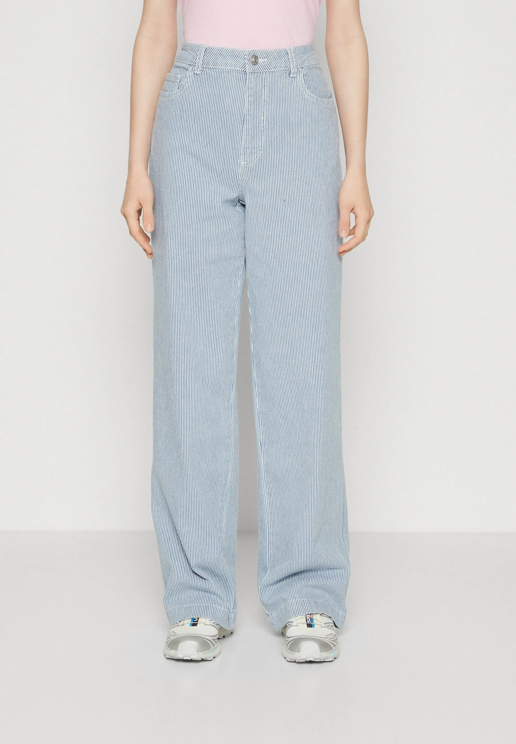 PCBILLO WIDE  - Jeans a zampa