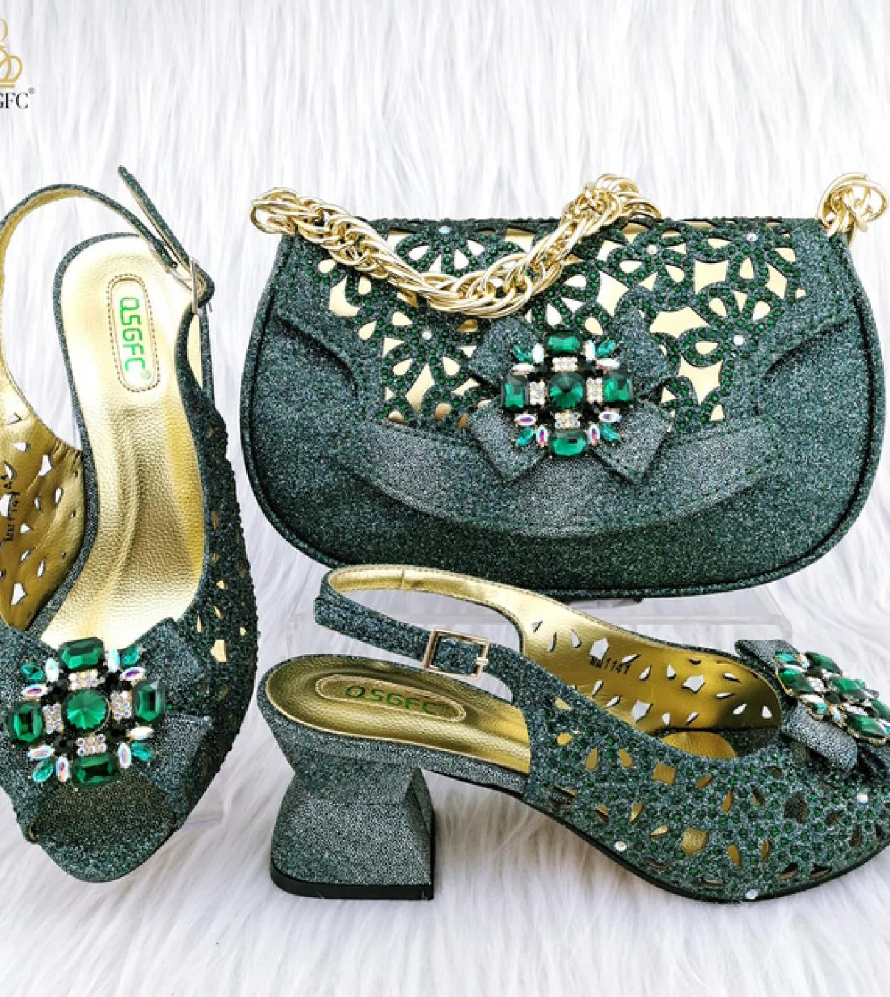 Prodotti Novità 2023 Scarpe Décolleté 2023 Nuovo Stile di design a semicerchio Borsa grande decorazione