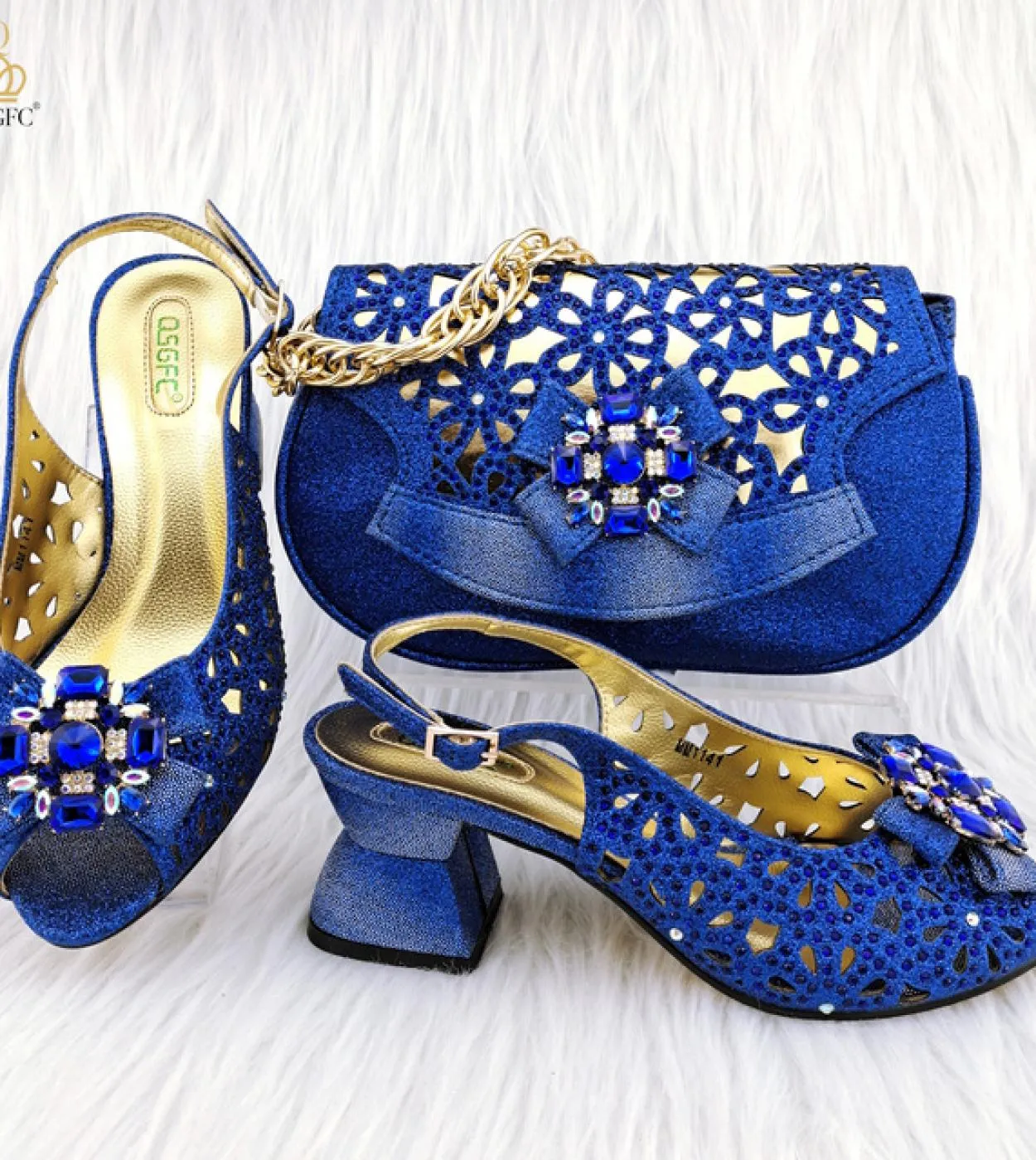 Prodotti Novità 2023 Scarpe Décolleté 2023 Nuovo Stile di design a semicerchio Borsa grande decorazione