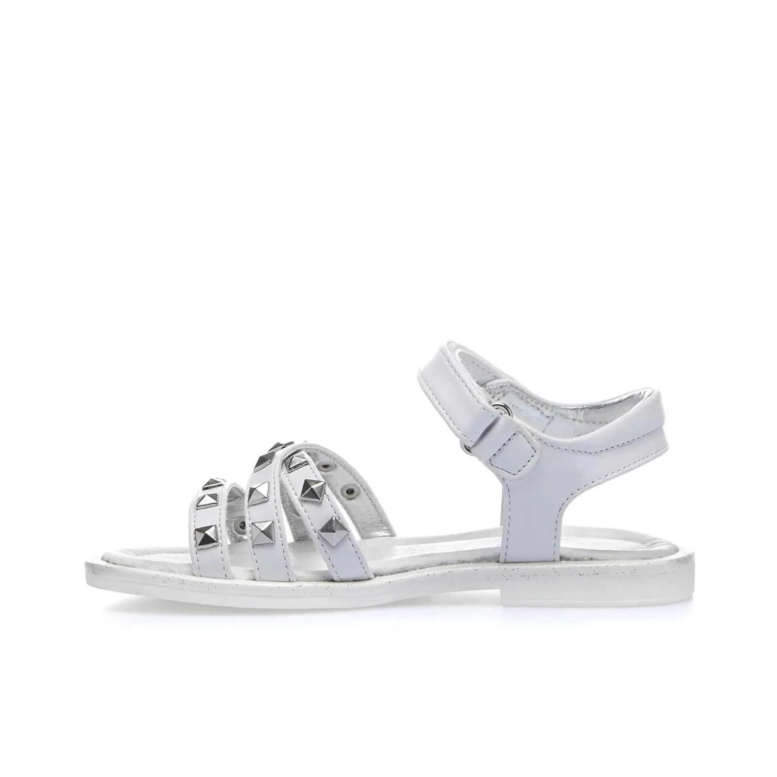 Sandalini bianchi con borchie