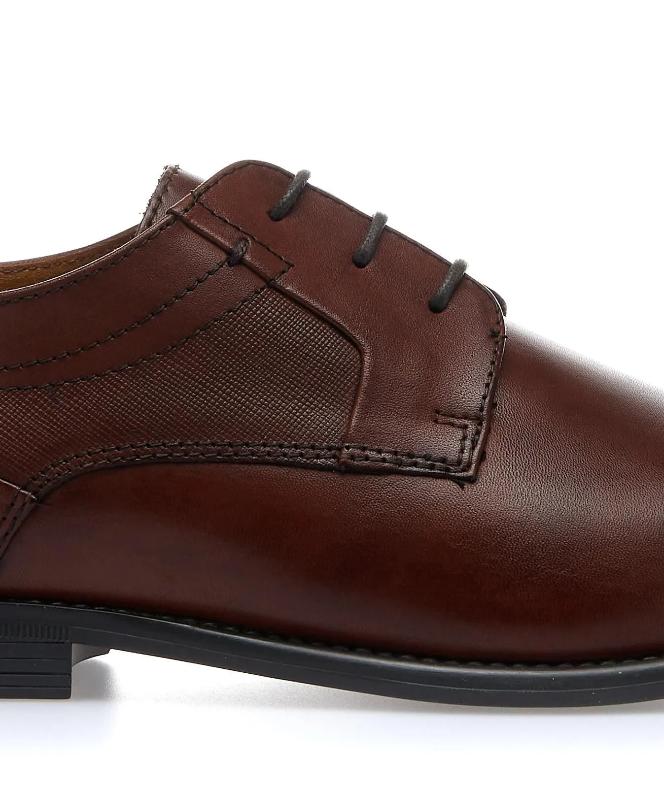 Scarpe marroni eleganti da uomo in pelle