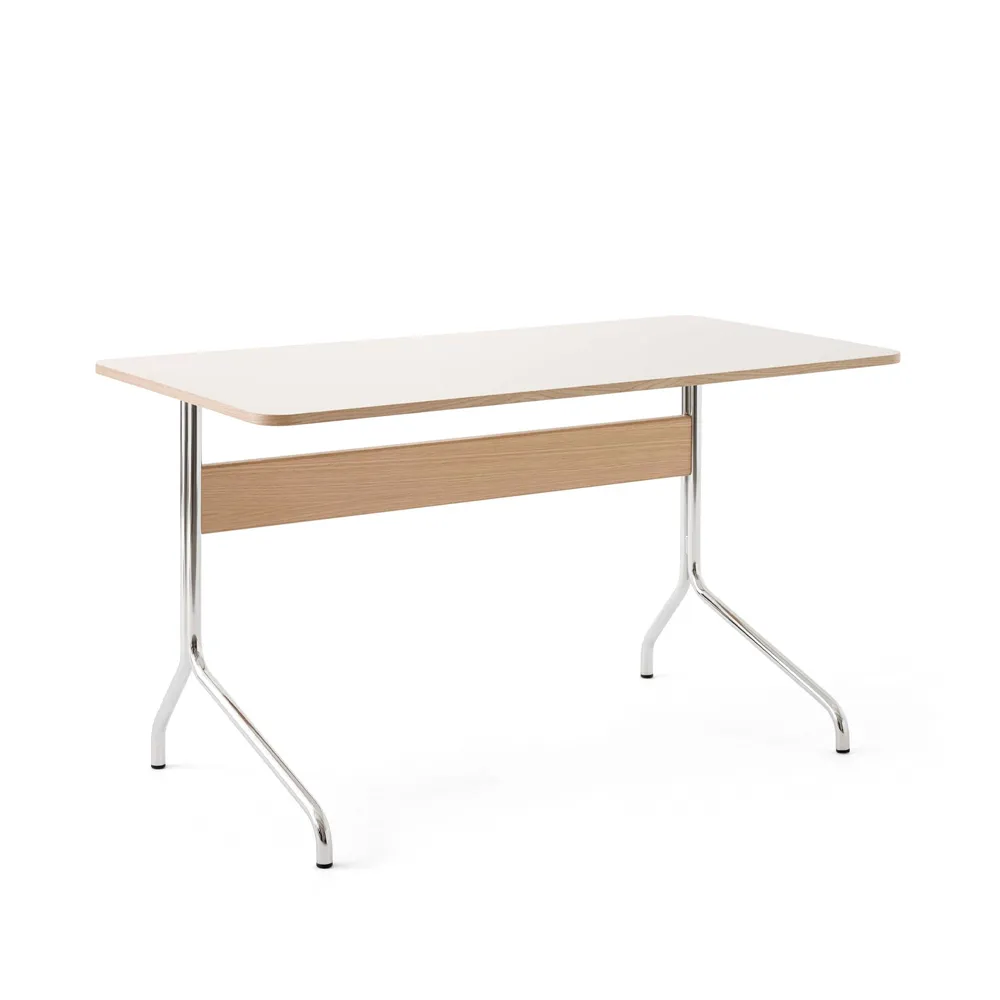 Scrivania Pavilion AV16.jf{font-size:18px}linoleum nero, rovere laccato nero, gambe nere