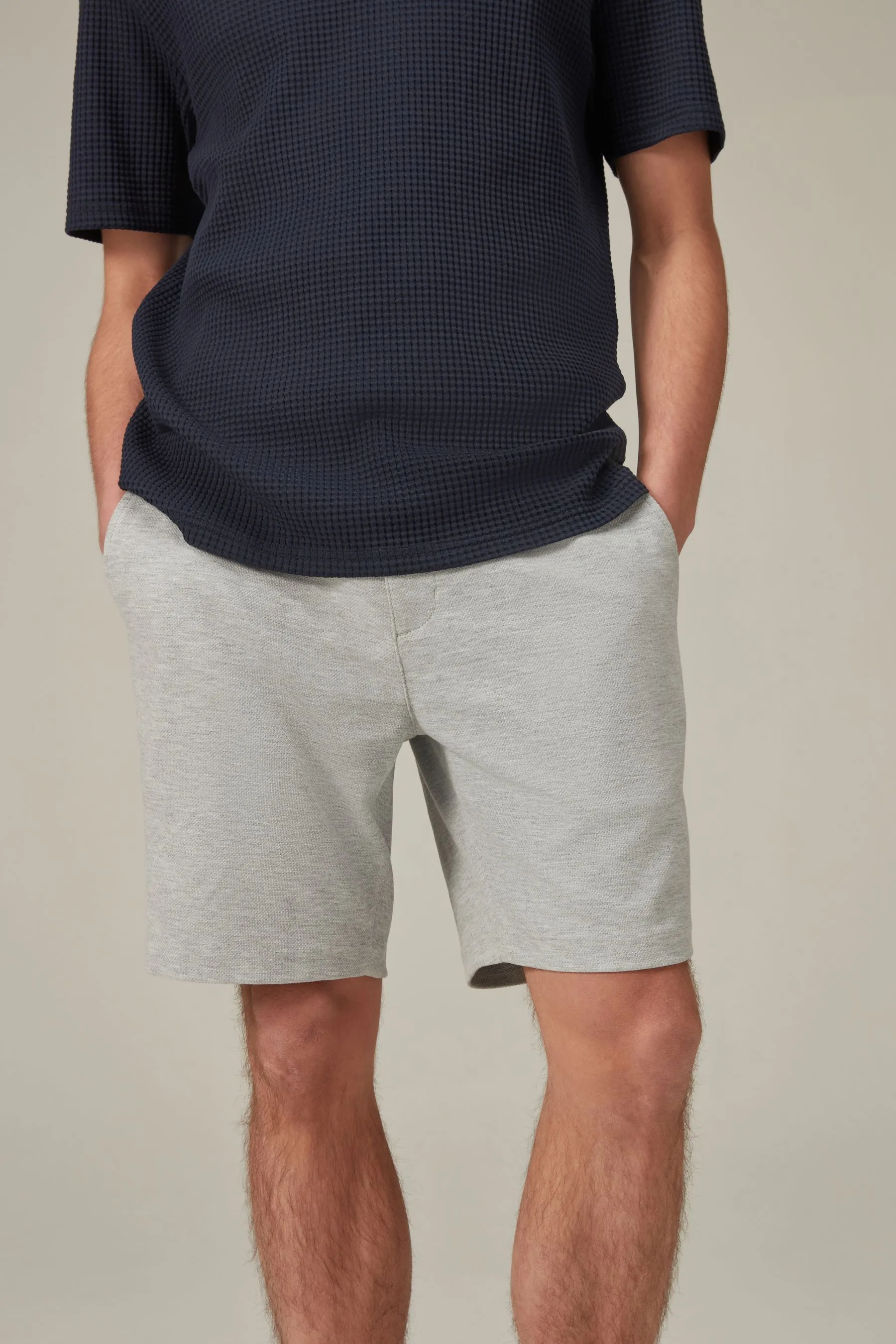 Shorts chino in jersey eleganti