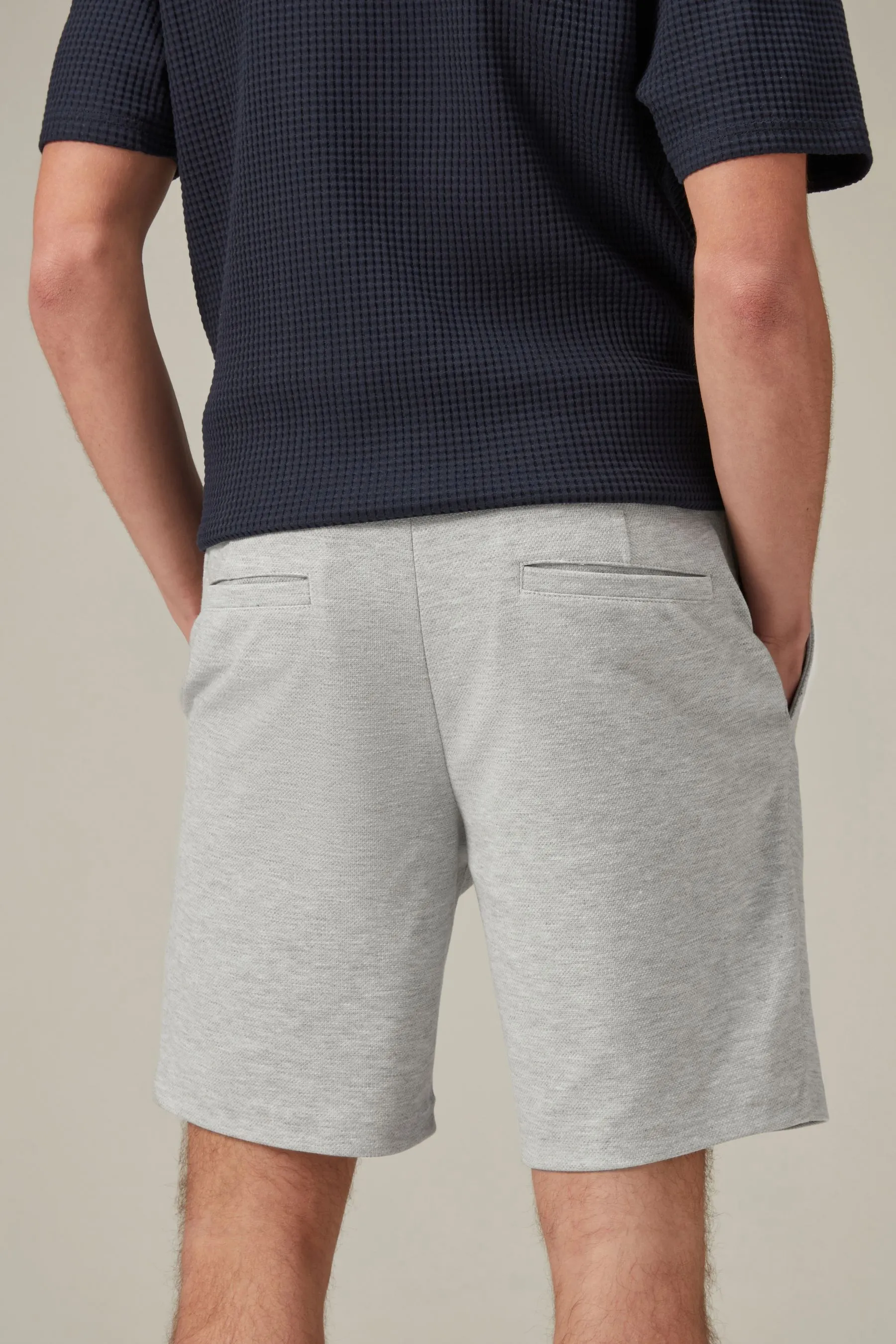 Shorts chino in jersey eleganti