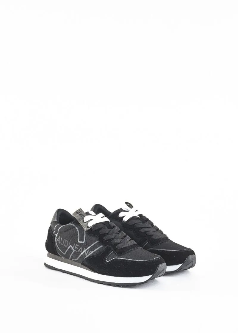 Sneaker con lacci