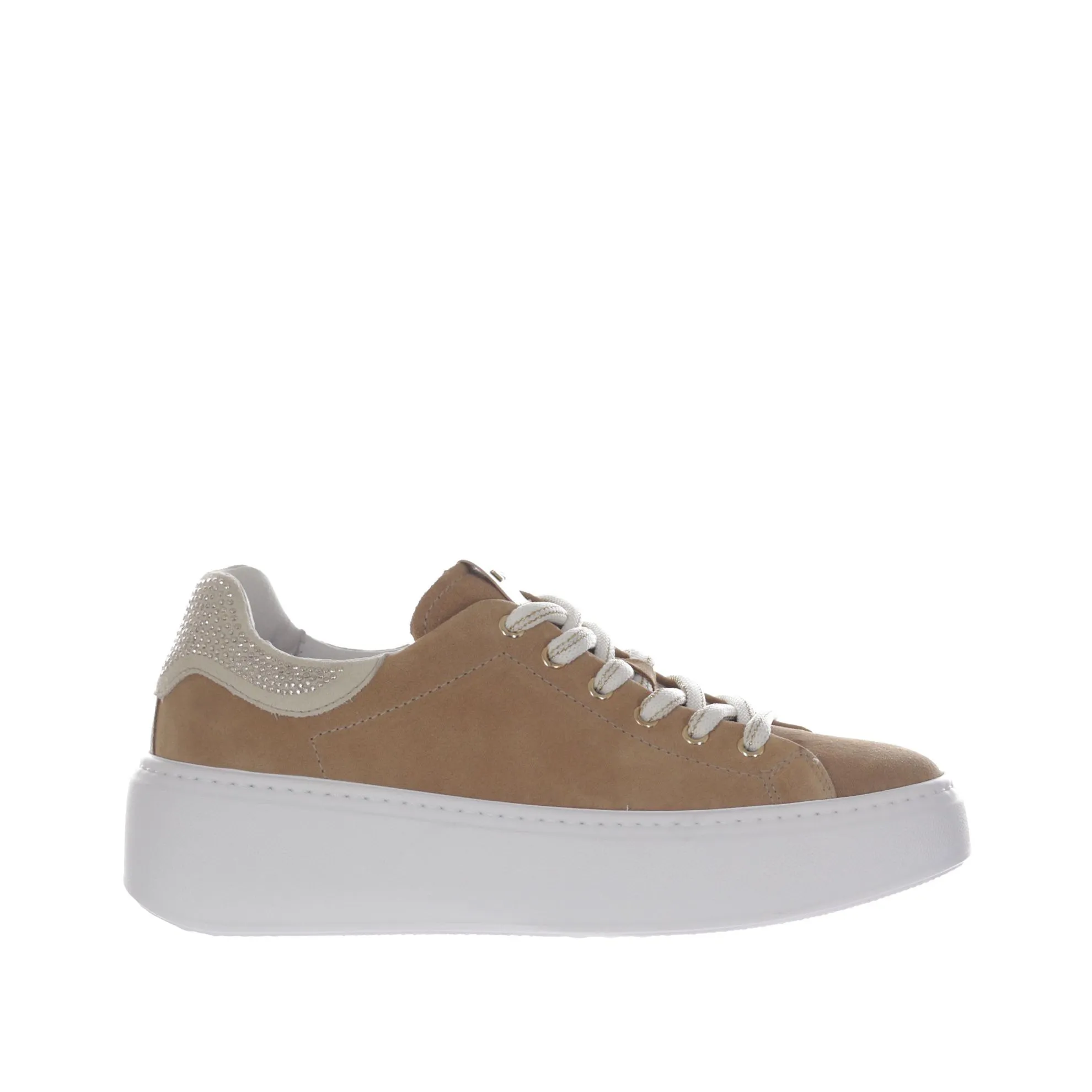 Sneaker in camoscio con dettaglio borchie
