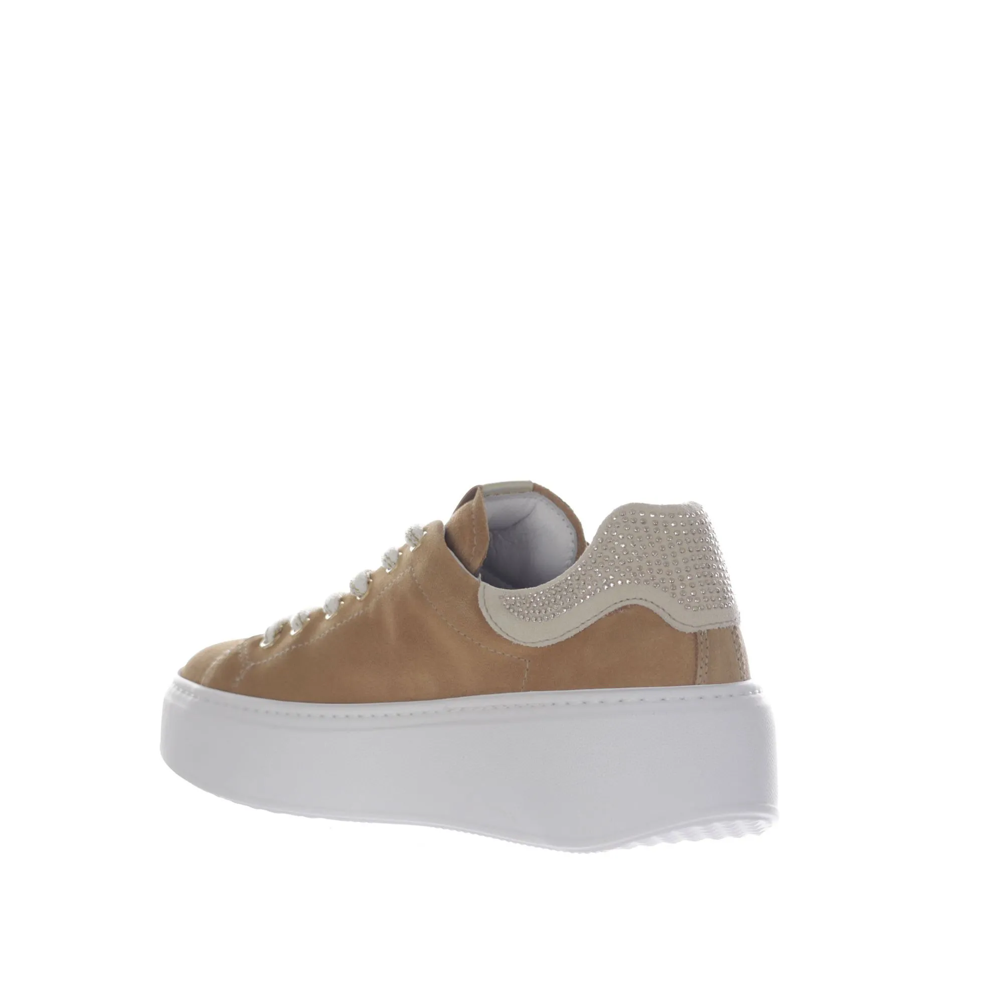 Sneaker in camoscio con dettaglio borchie