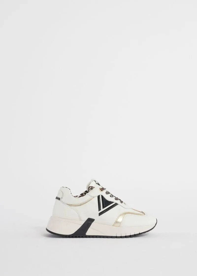 Sneaker running con lacci animalier