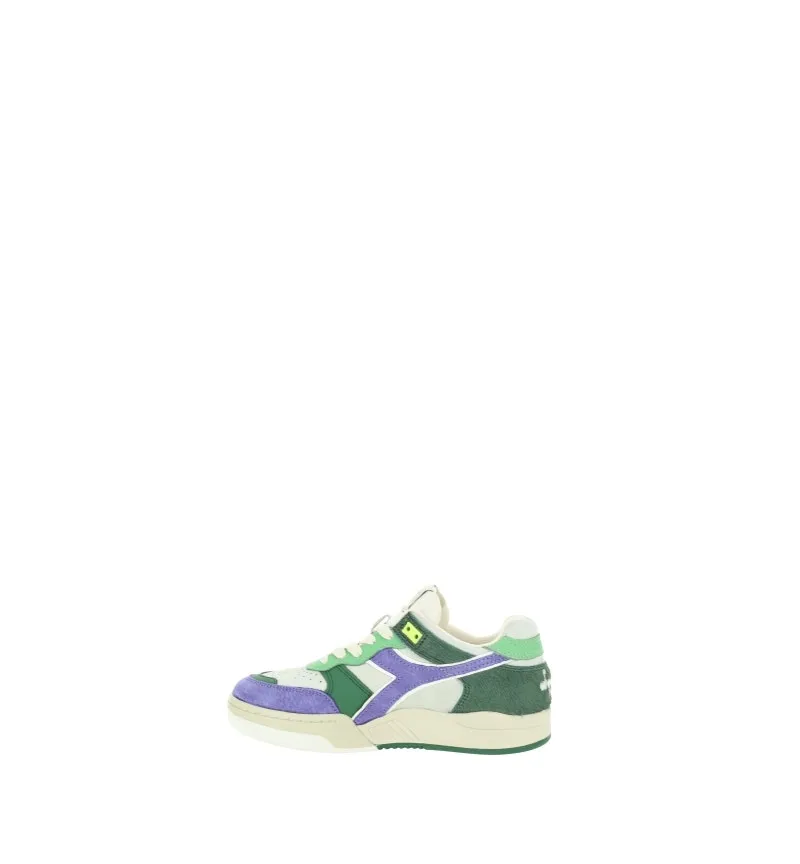 Sneakers con lacci