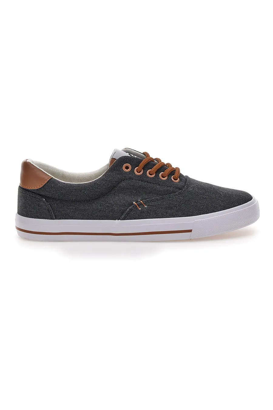 Sneakers Nere con Lacci 2T2L 8014
