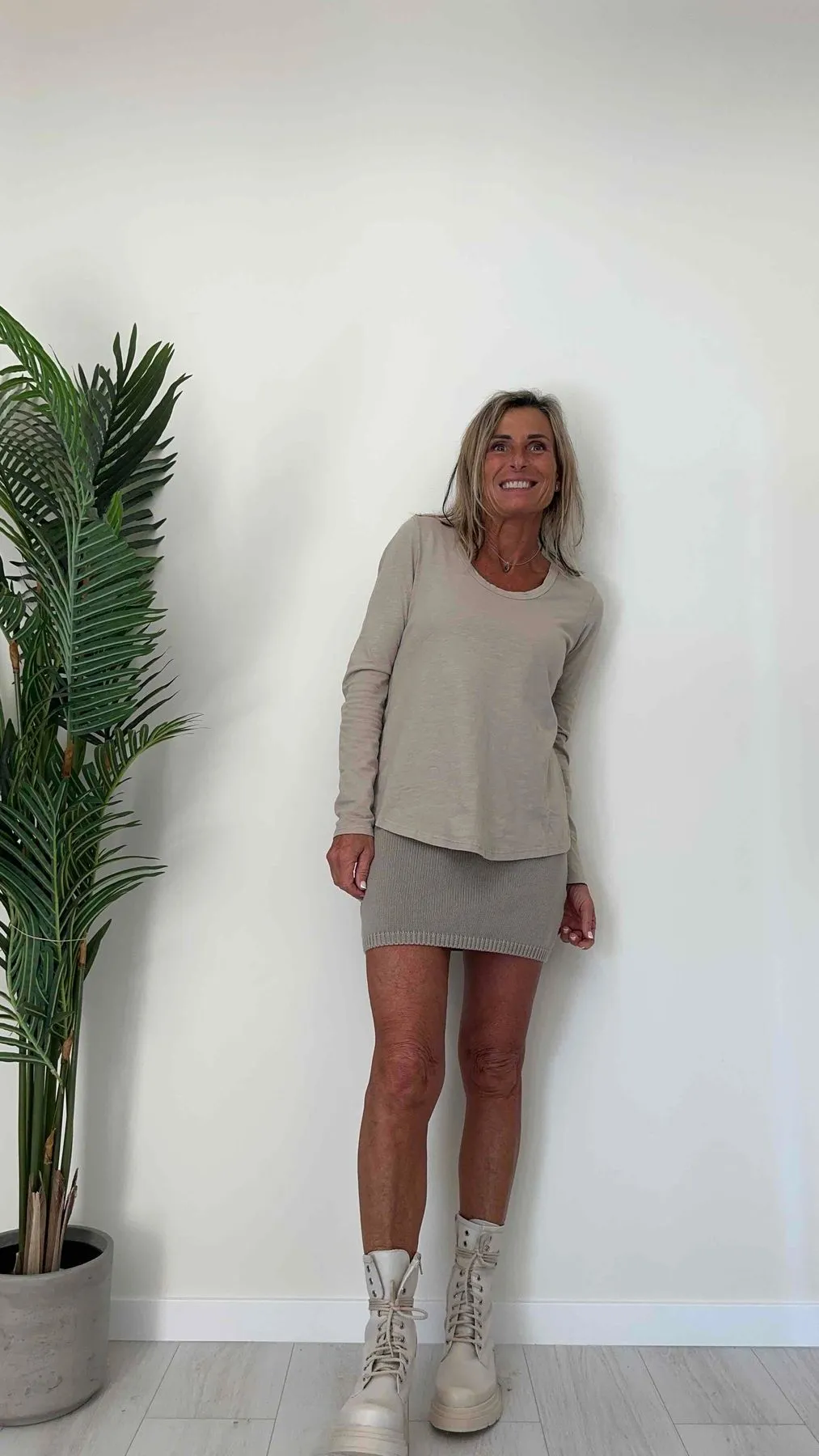 SUSYMIX - 3135S - T-SHIRT COTONE STONDATA, MANICA LUNGA, SCOLLO MADONNA