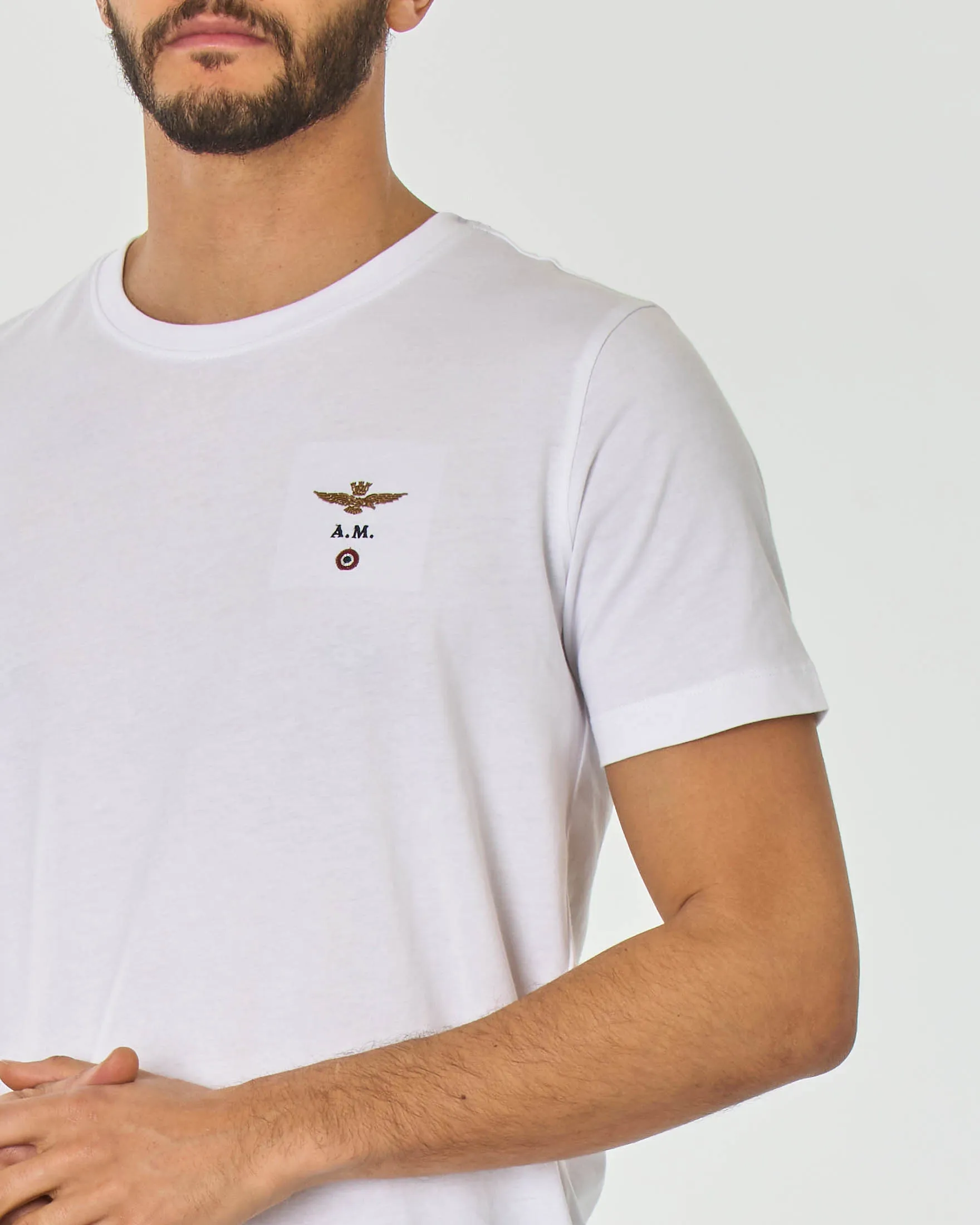 T-shirt bianca mezza manica con logo piccolo ricamato