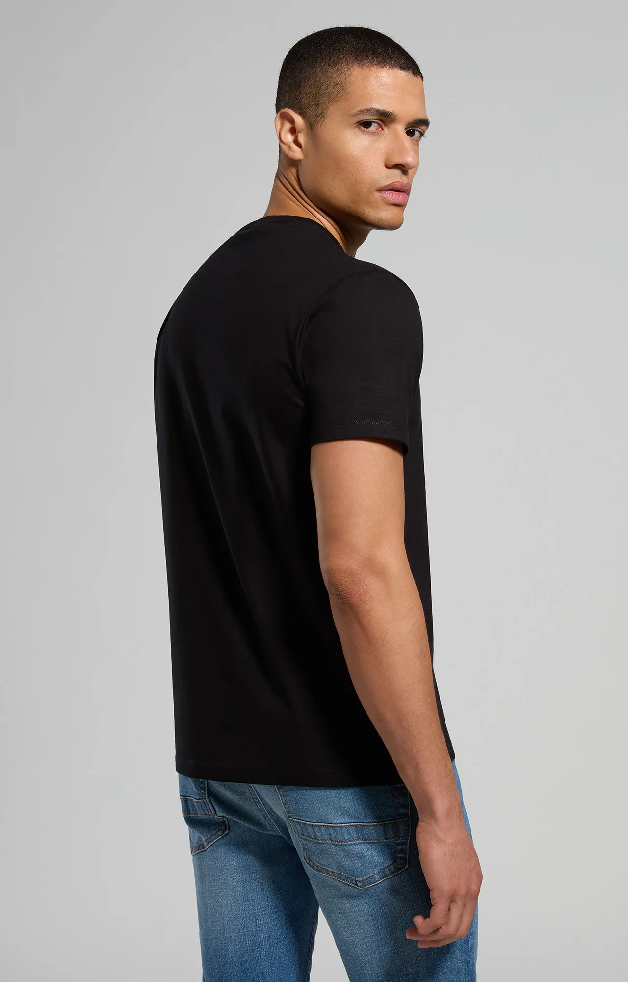 T-shirt uomo in jersey stretch