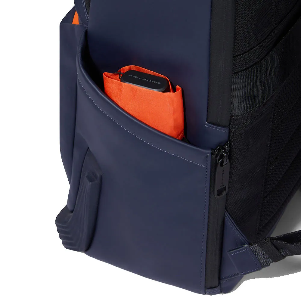 Zaino PIQUADROin Gomma con Porta Pc 14,00 e iPad Colore Blu - CA5856C2OW